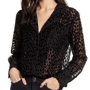 GOOD AMERICAN 
Sheer Bliss Burnout Velvet Blouse